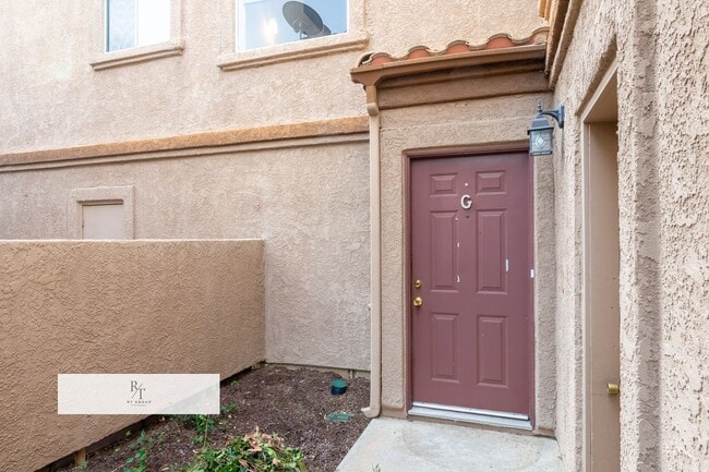 Photo - Bright Townhome in Sunset Community with Garage | Chino Valley USD