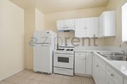 Photo - 1513 W 12th Pl