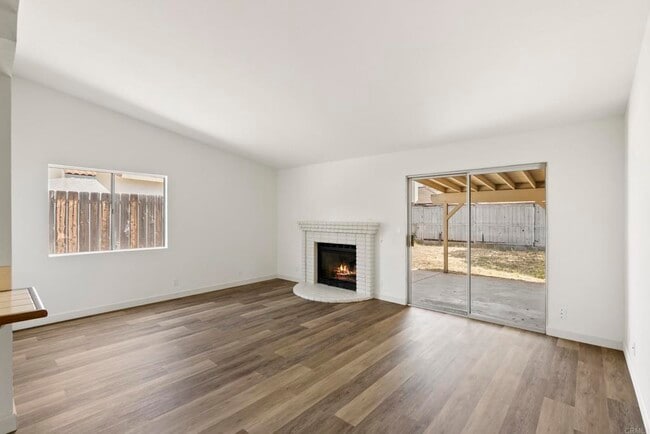 Photo - 1726 Katy Pl