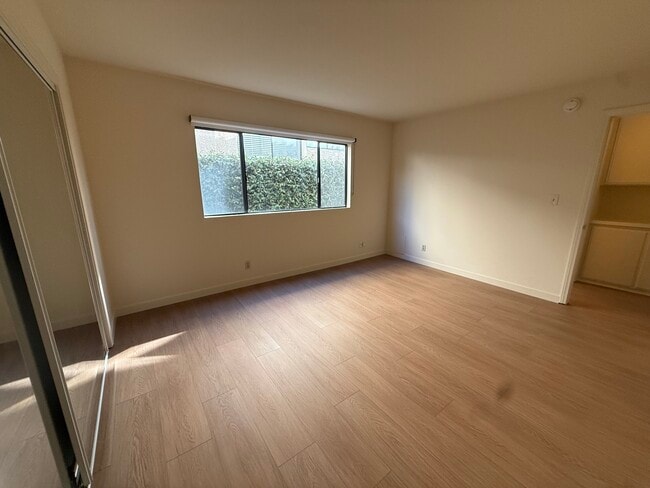 Photo - 12011 Rochester Ave Unit 2