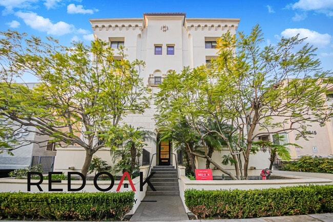 Photo - 11649 Mayfield Ave Unit 6C