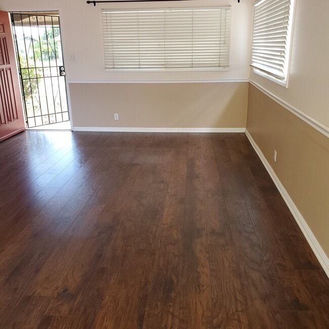 Photo - 3849 W 172nd St