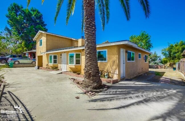 Photo - Spacious 4Bdm 2Ba Home with Open Floor Pla...