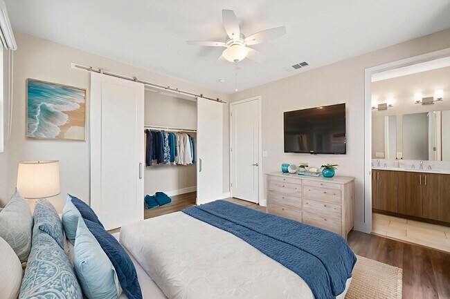 Photo - 4416 Paxton Pl