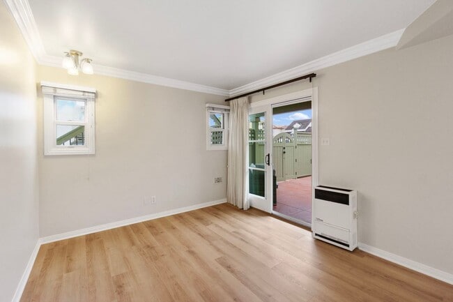 Photo - 1231-1231 W Bay Ave Unit 1/2