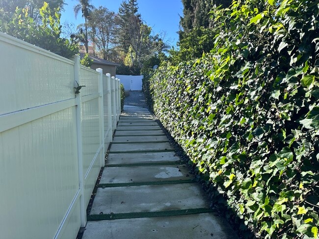 Photo - 5371 Topeka Dr