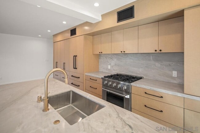 Photo - 857 F Ave Condo