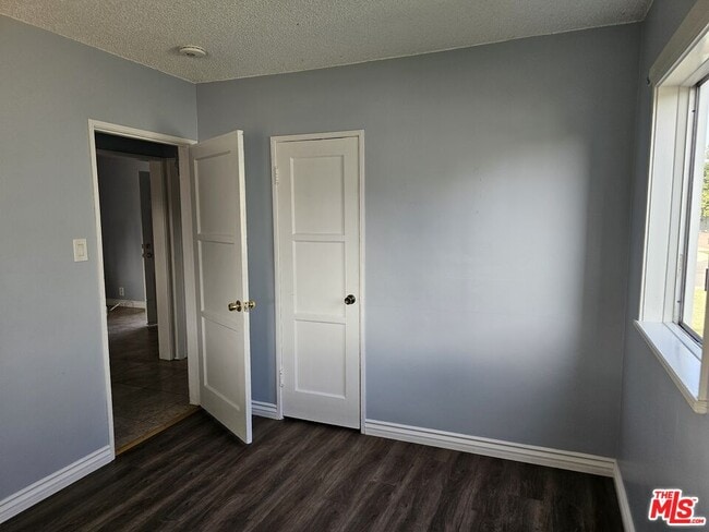 Photo - 7444 Mendy St