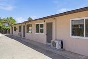 Photo - 530 2nd Pl Unit B