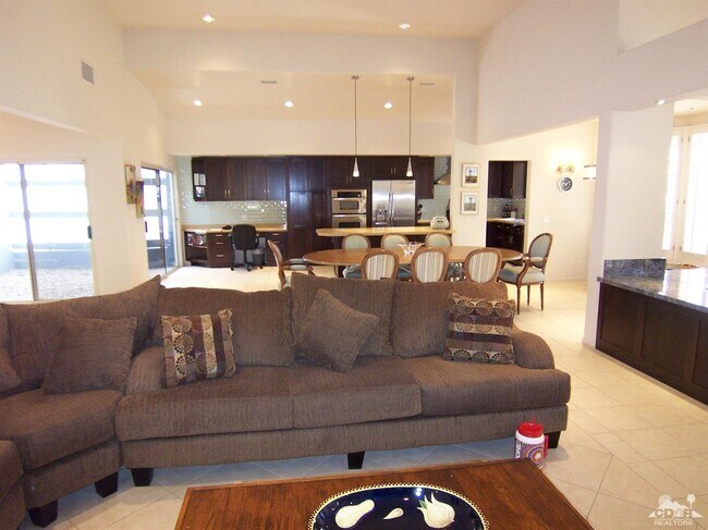 Photo - 195 Desert Lakes Dr