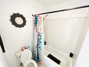 Photo - Simi Valley - 4 Bedroom 2.5 Bathroom - 10 ... House