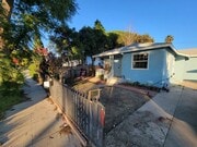 Photo - Renovated 3 Bed, 2 Bath 1122 Sqft front un... Townhome