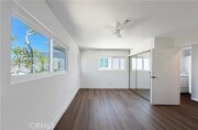 Photo - 253 Knox Pl Unit B