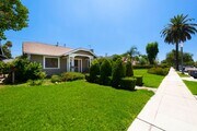 Photo - Classic Anaheim Living with Prime Location
