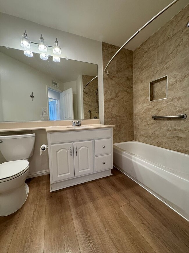 Photo - Spacious Tustin Condo with Private Patio