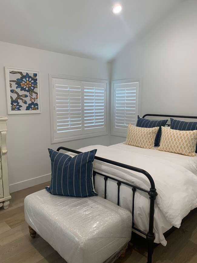 Photo - 2606 Elden Ave