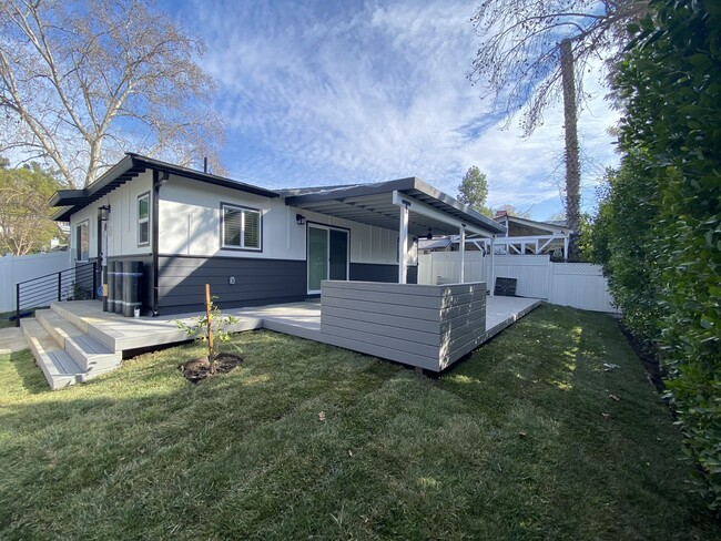 Photo - 5024 Topanga Canyon Blvd House