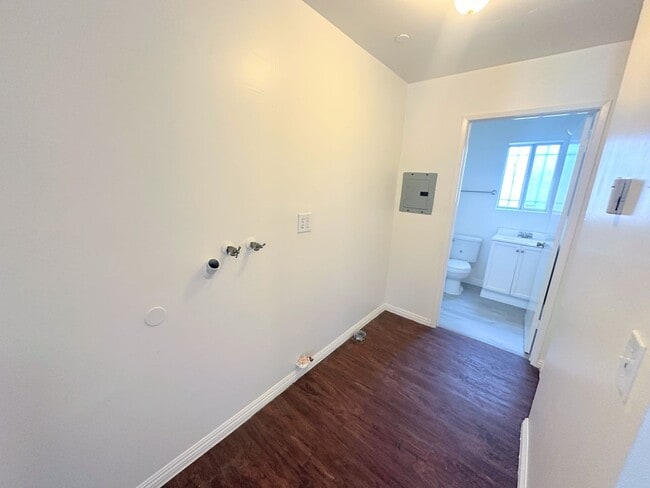 Photo - 2-Story Townhome with parking, in unit laundry hookups, 2bd/1.5ba! Unit 3