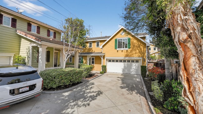 Building Photo - 63 Potters Bend