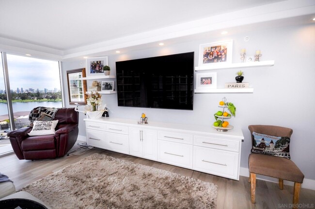 Photo - 1820 Avenida Del Mundo Unit 609