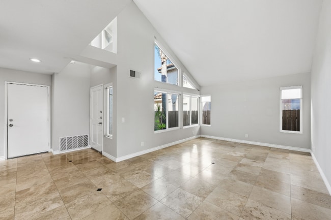 Photo - 1727 Avenida Alta Mira