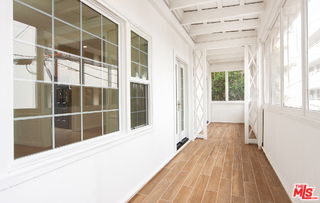 Building Photo - 422 Smithwood Dr