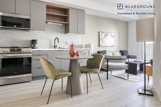 Photo - 310 Del Sol Dr Unit FL7-ID10