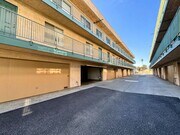 Garages - Orchard Plaza Apartments