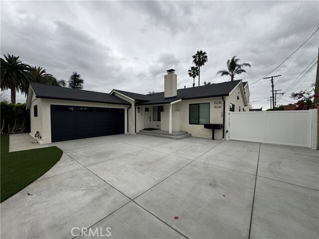 Photo - 15238 Kingsbury St Townhome