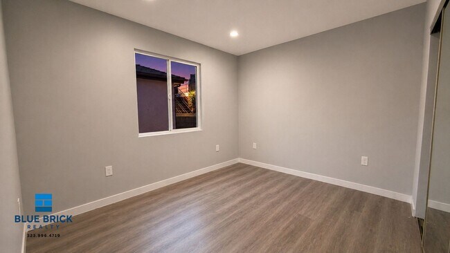 Photo - 1242 W 93rd St Unit 1242 1/4