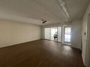 Photo - Beautiful 3-Bed/3-Bath Van Nuys Condo – Sp... Unit E