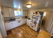 Photo - 205 Elmira Ave