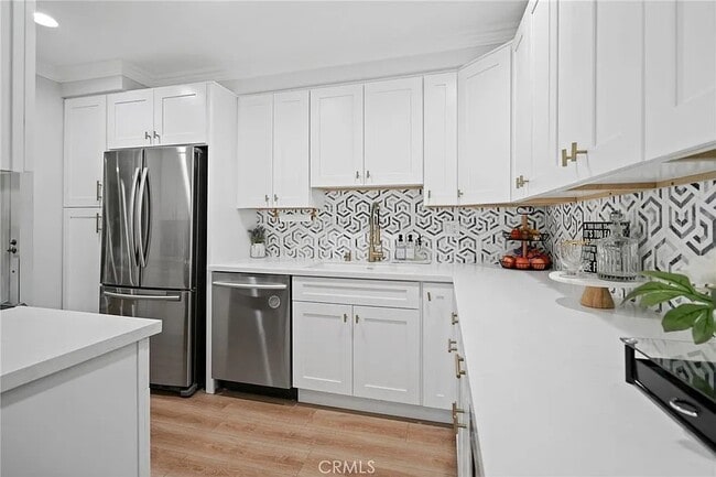 Photo - 510 N Jackson St Unit #301