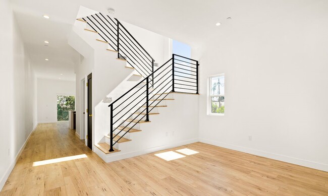 Photo - 3420 12th Ave Unit 3420 1/2