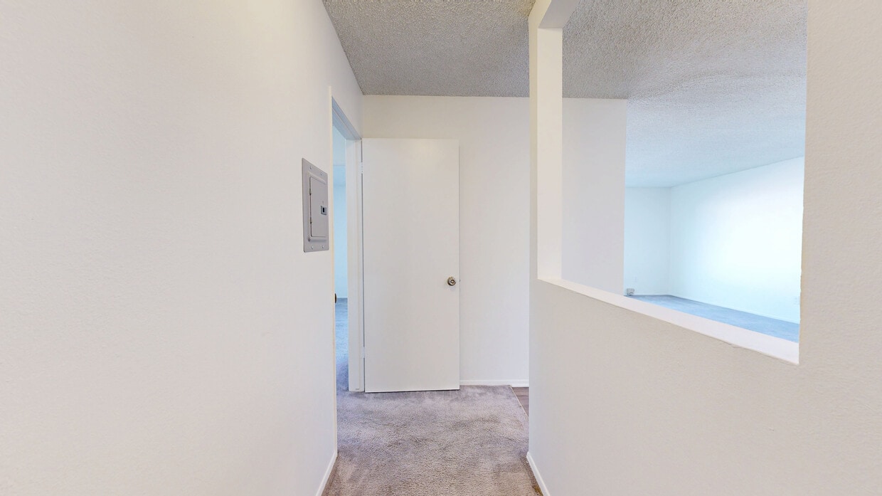 3D Tour - Parkside Villa Apartments