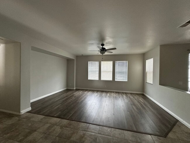 Photo - May Ranch Home (Perris, CA)