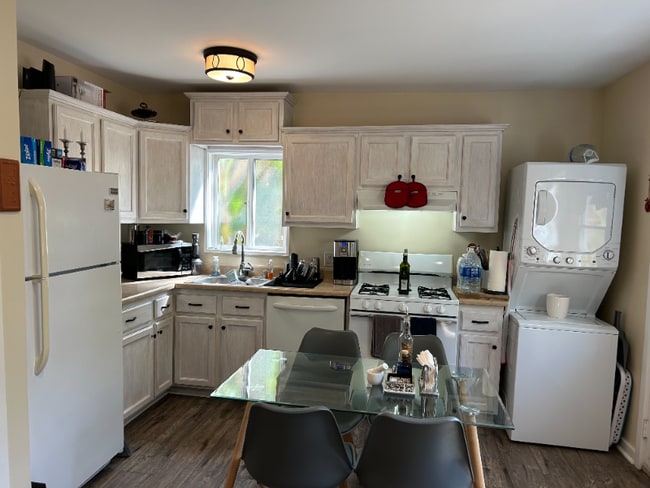 Photo - 4166 Jasmine Ave Unit B