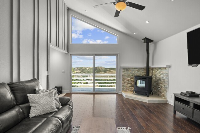 Photo - 14625 Flintstone Dr