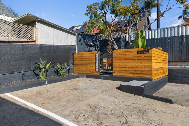 Photo - 1055 21st St Unit 4