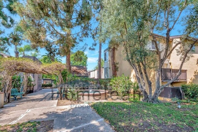 Photo - 7954 Mission Center Ct Unit #B