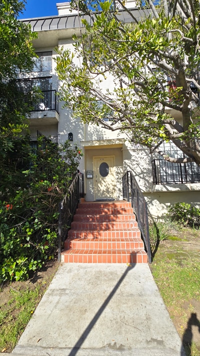 Building Front Door - 12821 Caswell Ave Unit 101