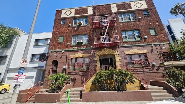Photo - 844 S Westlake Ave Unit 209