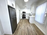 Photo - 4024-28 Lincoln Unit 4028