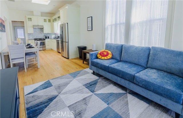 Photo - 1275 W 23rd St