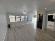 Photo - 1166 W 22nd St Unit 3