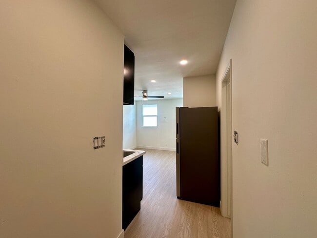 Photo - 3608 Keystone Av Unit 08 09