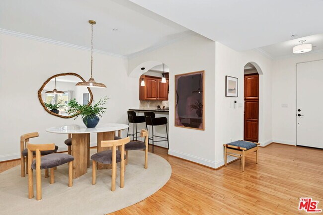 Photo - 1511 Camden Ave Unit 103