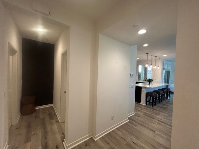 Building Photo - Modern 4 Bedroom Home with Downstairs Suite, Owned Solar & Resort-Style HOA Amenities