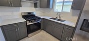 Photo - 1428 E 54th St
