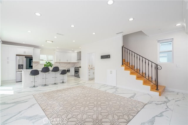 Photo - 8421 Bleriot Ave